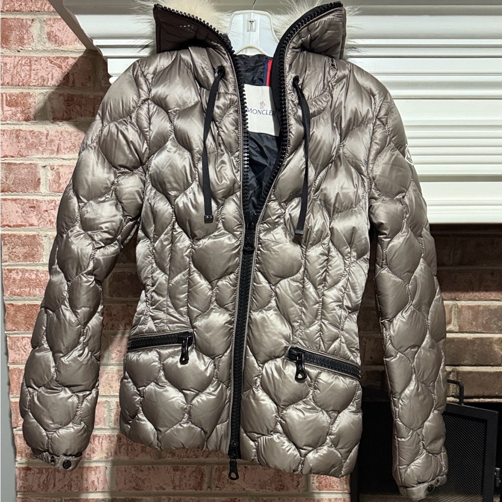 Womens Moncler Gresfur Giubbotto Shiny Taupe Quilted Jacket size 1 US size small